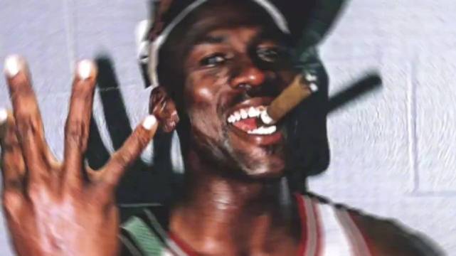 乔丹回应GOAT称号，诺维茨基21年坚守达拉斯，美